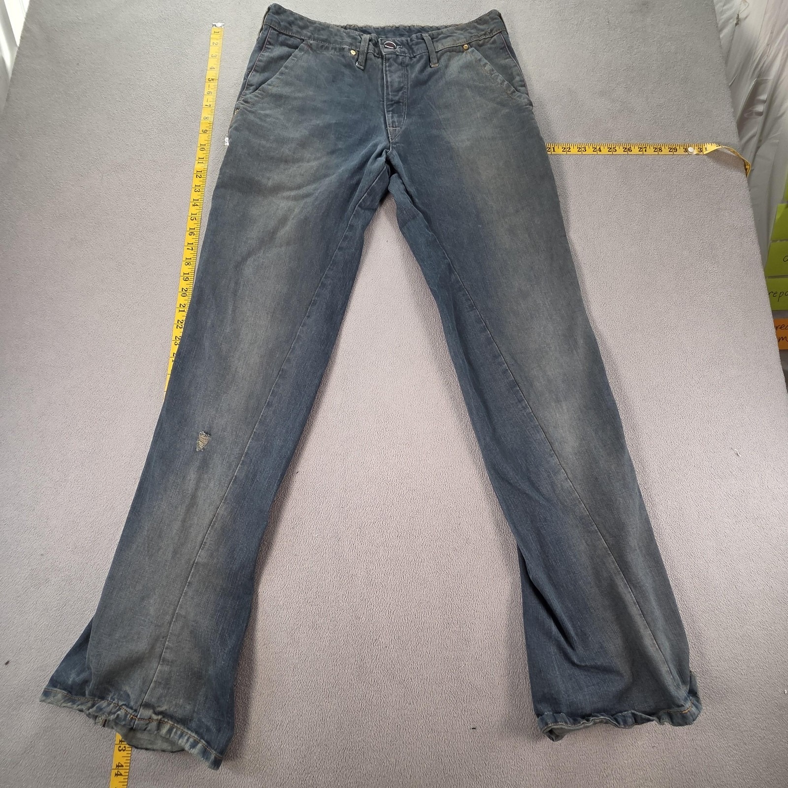Vtg Levis Engineered Jeans Mens Blue Med Wash Reg Straight Twisted Fits 31x34
